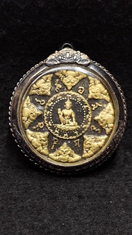 จตุคามรามเทพ หลังพระพุทธสิหิงค์ รุ่นพลังแผ่นดิน ( สรงน้ำ 50 )