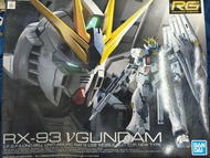 Bandai RG 1/144 RX-93 v GUNDAM & Hi-v GUNDAM nu new