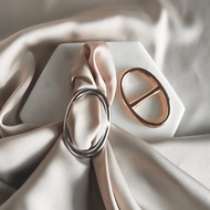 LADYN - Modern Shawl Buckle Ring