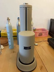 Aarke carbonator pro glass carafe soda water making machine