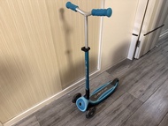 Globber Master 3輪滑板車 閃光輪