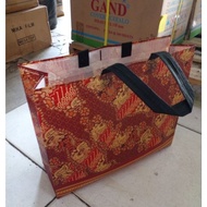 Thick batik goodie bag 12x31x10