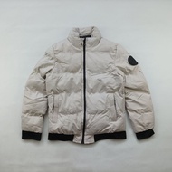 Sore Sore Sore waterproof puffer size M J023