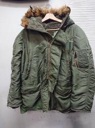 古董品 ，美軍N-3B防寒飛行夾克（第一代黑金標)，獸毛帽雪檔 .Alpha 廠 M號`喜歡可談