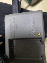 Olympus m5 相機充電器