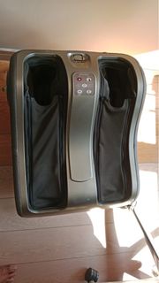 OSIM uSqueez Warm Foot Massager