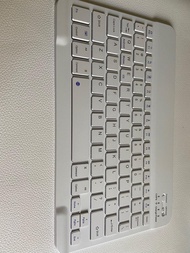 急讓 藍芽鍵盤 keyboard 白色 平板電腦 電腦 手機通用 支持apple android windows 系統