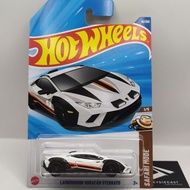 HotWheels Lamborghini Huracan Sterrato