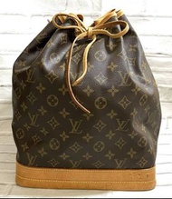 LOUIS VUITTON 路易威登 LV 附鑑定書 M42224 vintage Monogram 大水桶 水桶包 束口包