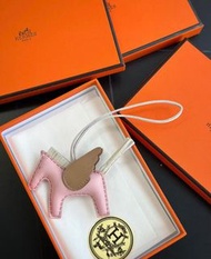HERMES 愛馬仕 小馬造型 掛件 男女同款 粉色