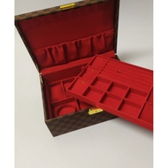 Watch Box Complete Set Of 2 Grid Decorations