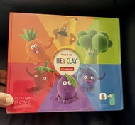 兒童玩具Hey Clay 的「Fruit & Veg」系列輕黏土套裝