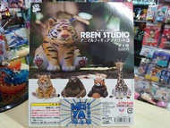三上屋 🌟6月新貨🌟 日版 奇譚 KITAN x RBEN STUDIO 胖胖動物 肥胖動物 第3彈 VOL.3 扭蛋 1套4款 樹懶 喜馬拉雅小熊貓 長頸鹿 老虎 呆坐