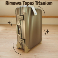 กระเป๋าเดินทาง RIMOWA รุ่น TOPAS TITANIUM ความจุ 32L 📦