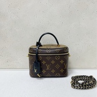 Lv Vanity Case 老花化妝盒