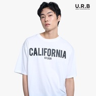 URBAN : MENS OVERSIZED GRAPHIC TEE เสื้อยืดโอเวอร์ไซส์ผู้ชาย รุ่น 1UTMT5080 สี ไวท์ - White