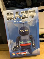 Bearbrick 鐵人28