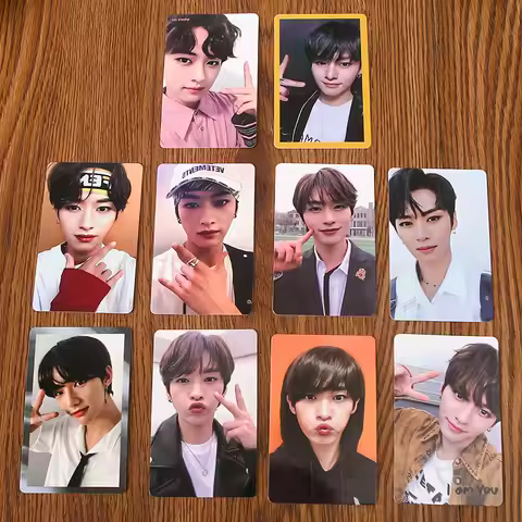 Stray Kids GO collection of classic small cards for homeless children, fan collection gifts, SKZOO m