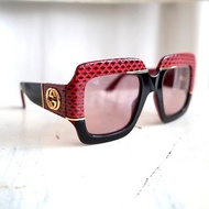 全新 意大利奢侈名牌GUCCI紅黑色蛇皮拼接金色LOGO渡假風太陽眼鏡