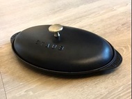 STAUB oval assiette 橢圓平底鑄鐵鍋 31cm