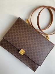 超稀有商品Celine Vintage 立體凱旋門老花信封包