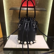 Fendi FD Latest Ladies Bucket Bag Star Same Style Lips Lips Cowhide