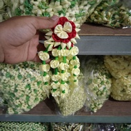 Ronce melati keris
