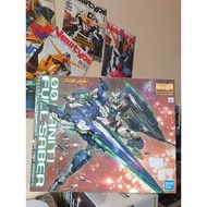 (Ready Stock) BANDAI MG 1/100 00 QAN[T] / Quanta Full Saber
