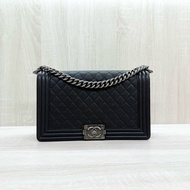 CHANEL黑色羊皮銀釦BOY28/A92193