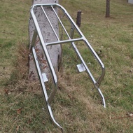 ใช้ได้กับแร็ครถจักรยานยนต์ไทซิ GN125ไข่มุก HJ125-8ที่เก็บสัมภาระที่หนาที่วางของท้ายจักรยาน