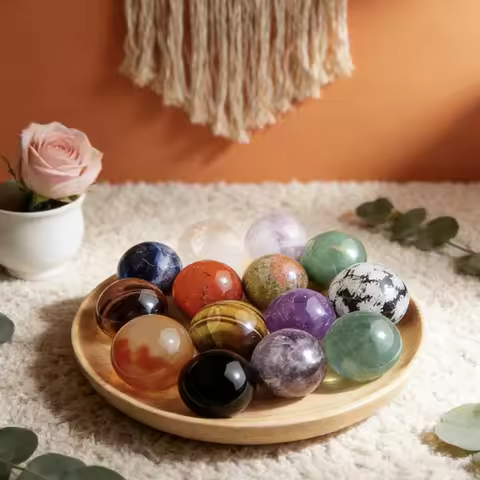 Natural 3D Quartz Crystal Ball Polished Crafts Energy Stone Stress Relief Desktop Decoration and Bir