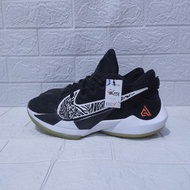 ZOOM FREAK 2 DENIM SIZE 44