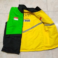 GOJEK VS MAXIM REVERSIBLE VEST pay on the spot cool Maxim go*** reversible vest