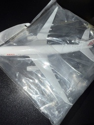 【全新絕版】港龍航空A330-300模型