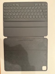 iPad Pro 12 inch smart folio keyboard