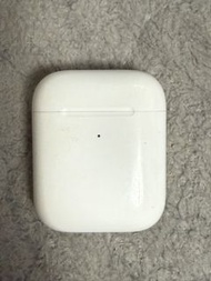 Apple AirPods Charging Case