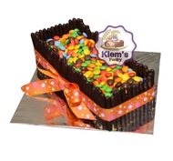 kue ulang tahun / ultah &amp; hantaran brownies chacha stick coklat