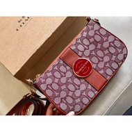 22.9.15 Updated Coach Underarm Bag Coach Coach Coach Coach New Style Crescent Bag Mahjong Bag