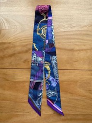 🈹🈹Hermes nice pattern print Rodeo horse Twilly 絲巾 scarf charm mini kelly ado Constance vintage herba