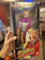 BANDAI 假面騎士 Dynamic Ground Jaguar Lord 模型