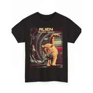 The Only Surviving Cat, Jonesy, Is a Gift for Sci-Fi Movie Fans, Featuring a Humorous Alien Cat Shir