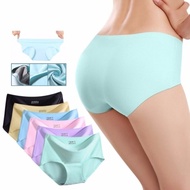 Women Ice Silk Panties One Piece Breathable Seamless Underwear Soft Middle Waist Panties Seluar Dala