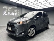 ☺老蕭國際車庫☺ 一鍵就到! 2021/22年式 Toyota Sienta 5人座豪華＋1.8 汽油 雲河灰(133)/實車實價/二手車/認證車/無泡水/無事故/到府賞車/開立發票/元禾/元禾老蕭