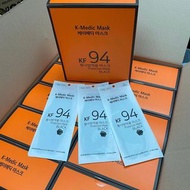 現貨‼️🇰🇷韓國K Medic Mask KF94  三層防疫立體口罩 （100個）黑色/白色