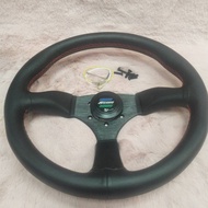 พวงมาลัย SPOON ก้านเรียบ ยก 1 นิ้ว ขนาดรอบวง 13.5 นิ้วหนังเรียบดำ ก้านปั้ม MOMO เย็บด้ายแดง ราคาต่อว