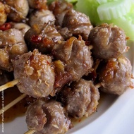 ลูกชิ้นยอดเนื้อยอดหมูเอ็นเนื้อเอ็นหมูสดใหม่ทุกวันมาตรฐาน อย.รองรับ