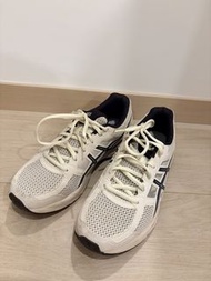 ASICS contend 4