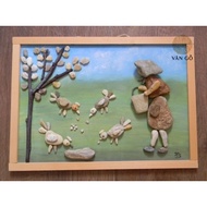 Floating picture frames, wooden pebble and stone picture frames in many sizes