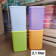 Latest snack jar tall summer/ tall square round tupperware 2.2 liters retail 1 pcs