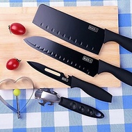 Combo bộ dao nhà bếp đa năng 5 món với kích thước và chức năng khác nhau ,lưỡi dao bằng thép không gỉ , sắc bén ,độ bền cao ,cán dao chống trơn trượt , giúp chế biến món ăn nhanh chóng tiết kiệm thời gian , an toàn và tiện lợi